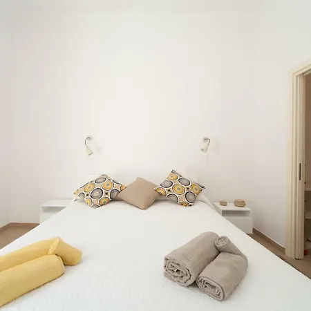 Centro - Duomo Holiday home Naples