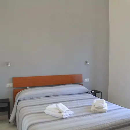 Antos 013 Nápoly