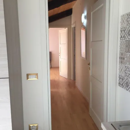 Luxury House 131 A Napoli