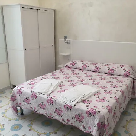 Oasi * Naples