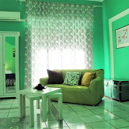 Holiday home Garibaldi House