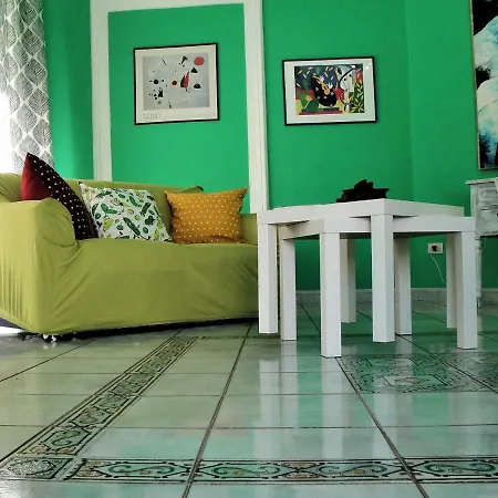Garibaldi House Holiday home