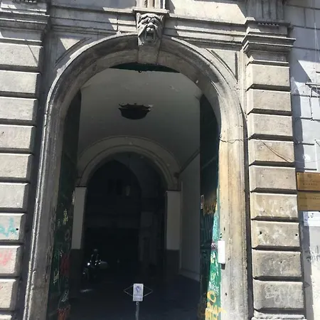 Palazzo Venusio Napoli