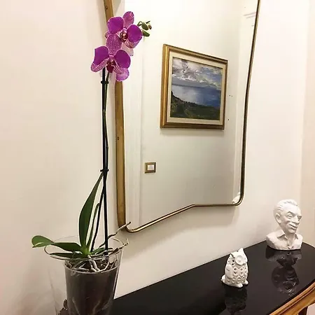 Resta Cu Mme Apartamento Nápoles