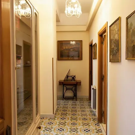 Maman Suite, Center Near Molo Beverello *
