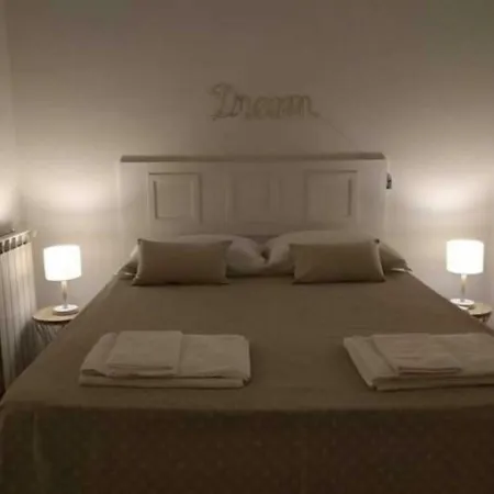 Apartment Anna In Chiaia
