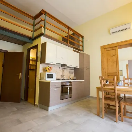 Apartamento La Fontana Di Rua Catalana Nápoles