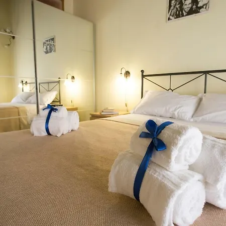 Apartamento La Fontana Di Rua Catalana Nápoles