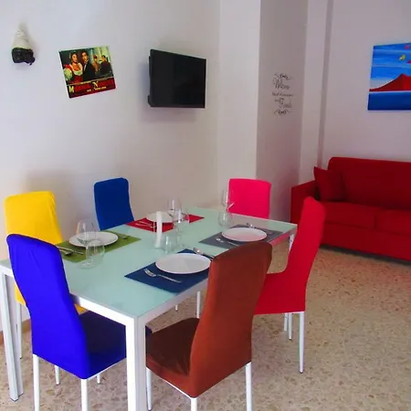 La Casa Tra I Musei Naples