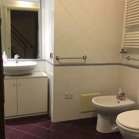 Micasatucasa * Naples