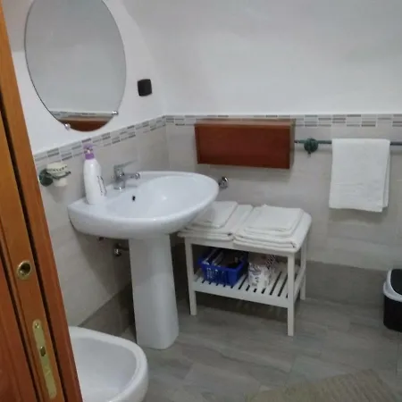 Apartment In Love: Balconcino Spaccanapoli