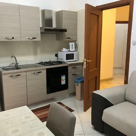 Rita & Pina's Central Apartment *