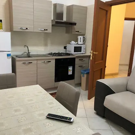 Rita & Pina's Central Apartment *
