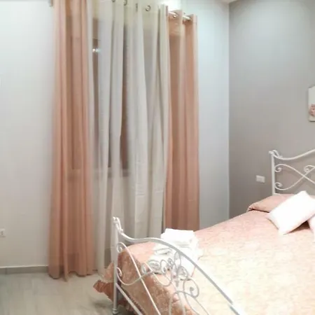 Bella 'mbriana Naples