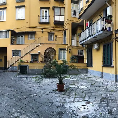 Domus 21 Naples