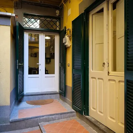 Domus 21 * Naples