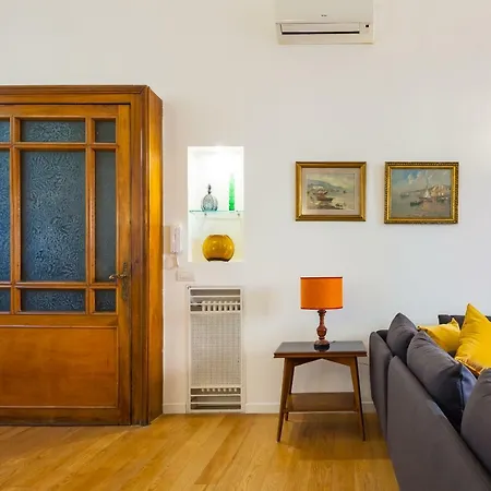 Apartment Alma De Partenope - Relais De Charme By The Sea *