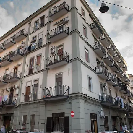 Nonna Tina House Naples