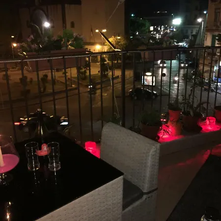 Porta Capuana Couette-café *