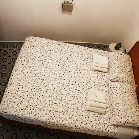 Monohouse Apartment