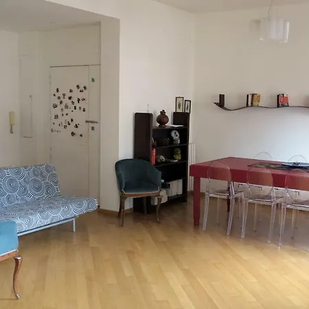 Spacious Panoramic - Half Way Center-vomero District Apartment Naples