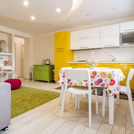 Pizzofalcone Terrace Apartment *
