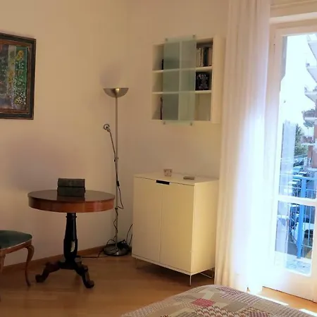Spacious Panoramic - Half Way Center-vomero District * Naples