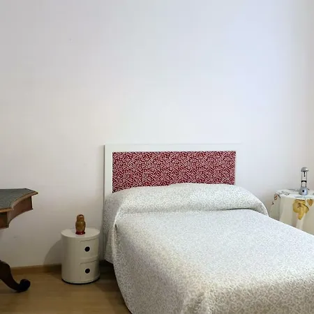 Spacious Panoramic - Half Way Center-vomero District Apartment