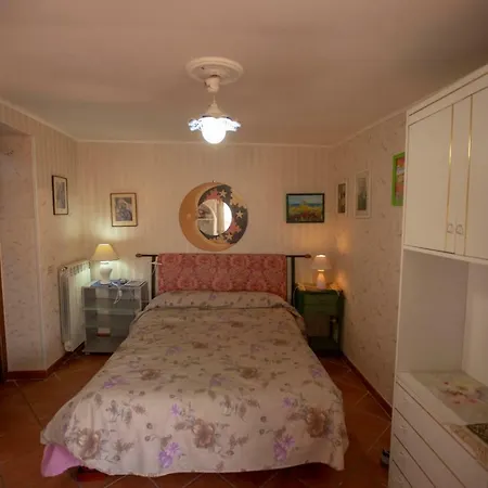 Via Emanuele De Deo, 23 Holiday home *