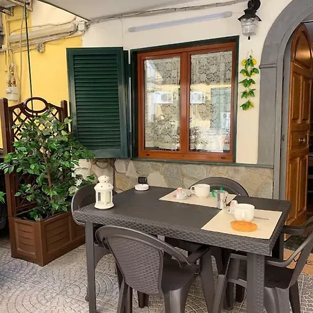 San Gennaro House Holiday home *