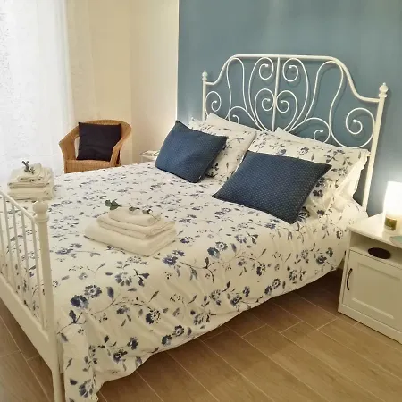 A Casa Di Chiara * Naples