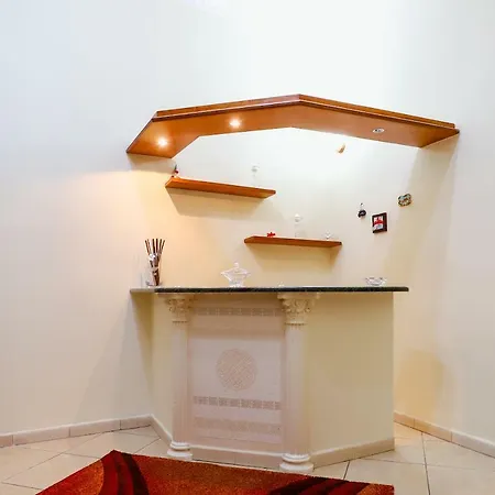 Centro Casa Annina Close To Toledo St * Neapel