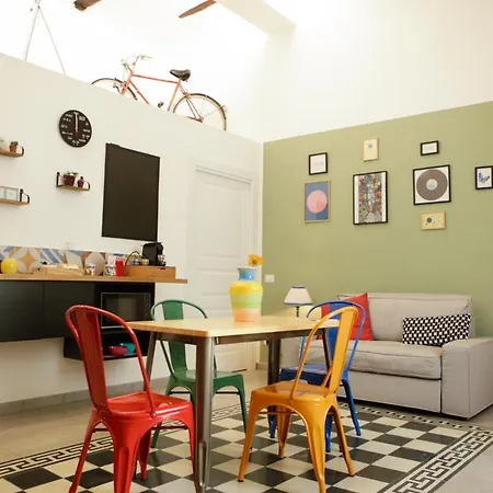 Apartment Quartieri Home Holiday Naples