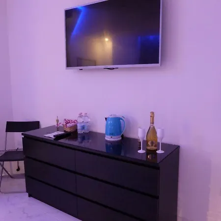 Holiday home White Idromassaggio Su Richiesta Naples