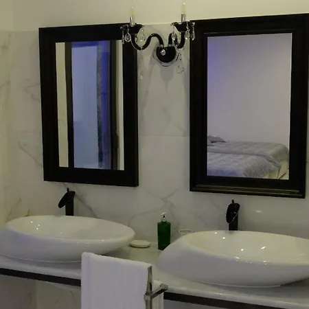 White Idromassaggio Su Richiesta Naples
