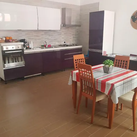 Bibi's Guest house *