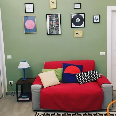 Apartment Quartieri Home Holiday Naples