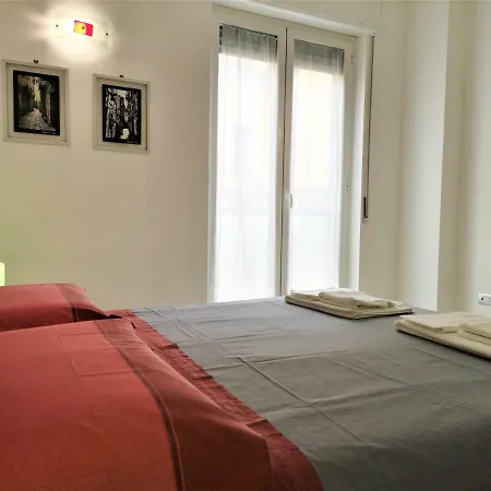 Caponapoli 8 Holiday home Naples