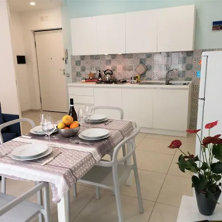 Caponapoli 8 Holiday home Naples