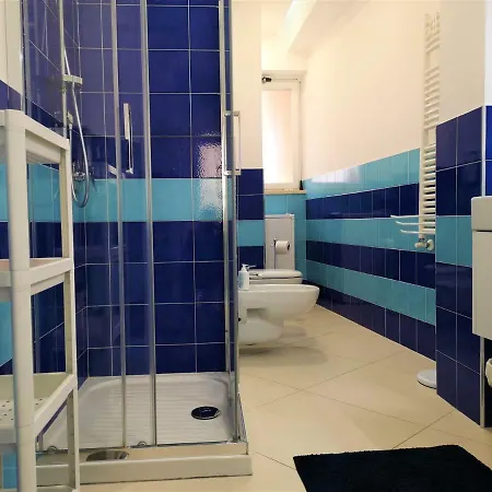 Caponapoli 8 Naples