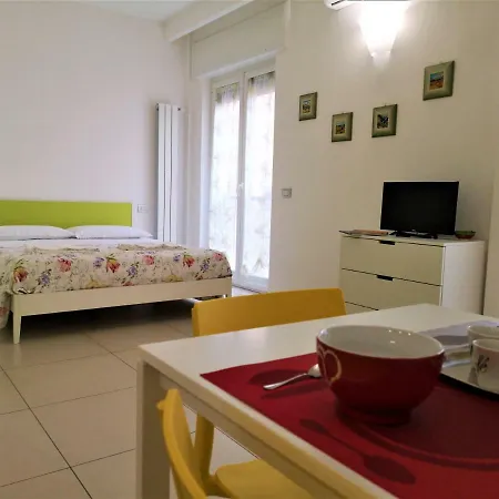 Holiday home Caponapoli 8 *
