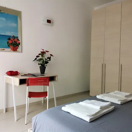 Caponapoli 8 Holiday home *