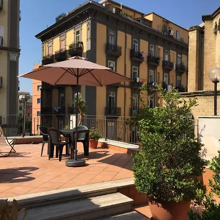 La Storia Di 3* Napoli