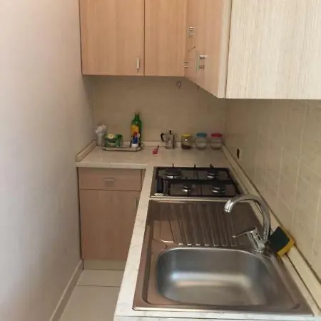 Affittacamere La Casa Di Flo Napoli