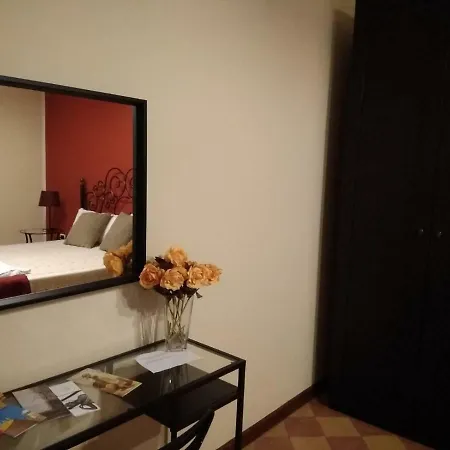 Domus Mea Apartment *