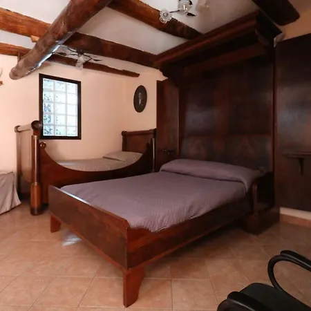 Apartment Les Jeux Sont Faits Naples