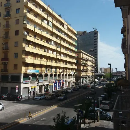 Bed & Breakfast Novara 43 Naples