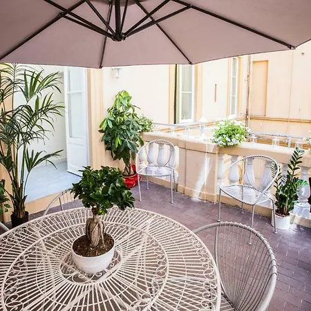 Regina Elena Bed & Breakfast 2*