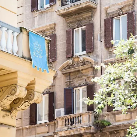 Regina Elena 2* Naples