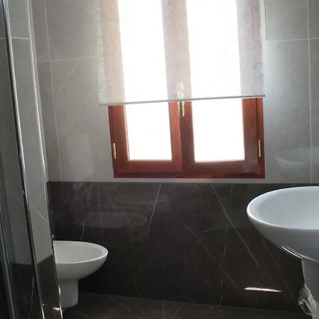 Bed & Breakfast La Perla 2*